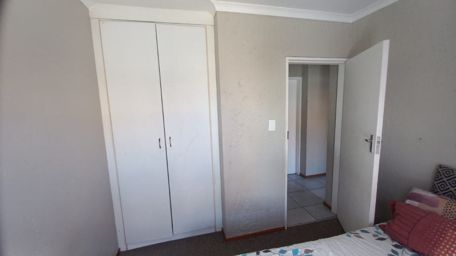 2 Bedroom Property for Sale in Baillie Park North West